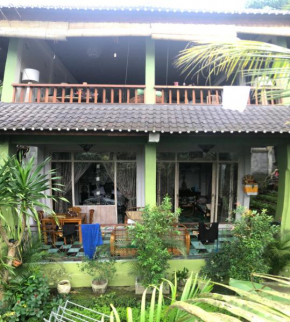 Villa Orchid